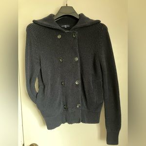 Gap Women’s Sweater Size Medium